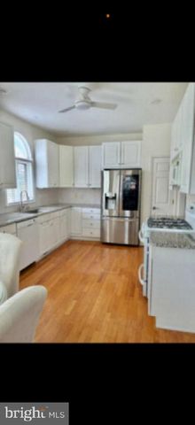 4005 PAMAY DR, Mechanicsburg, PA 17050