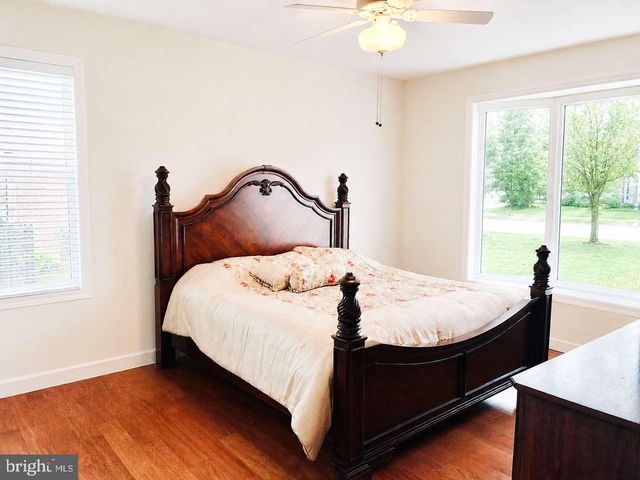 4005 PAMAY DR, Mechanicsburg, PA 17050