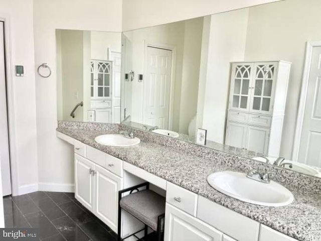 4005 PAMAY DR, Mechanicsburg, PA 17050
