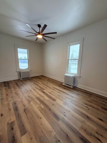 209 Jessie Street, Ossian, IA 52161