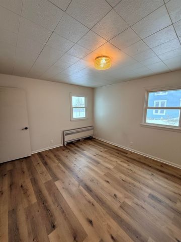 209 Jessie Street, Ossian, IA 52161