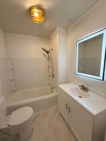 209 Jessie Street, Ossian, IA 52161