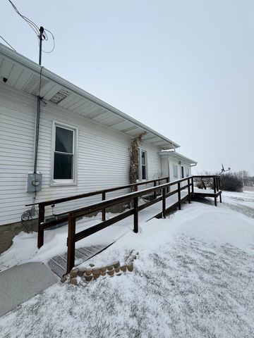 209 Jessie Street, Ossian, IA 52161