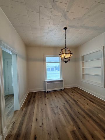 209 Jessie Street, Ossian, IA 52161