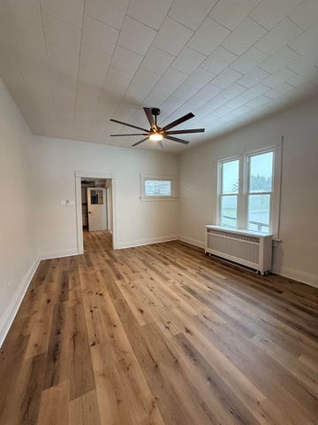 209 Jessie Street, Ossian, IA 52161