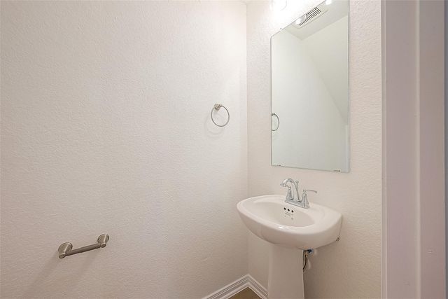 628 Silver Pear Court, Montgomery, TX 77316