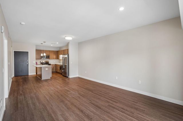 2645 Burton Road Bld 4, 1-1, Ann Arbor, MI 48104