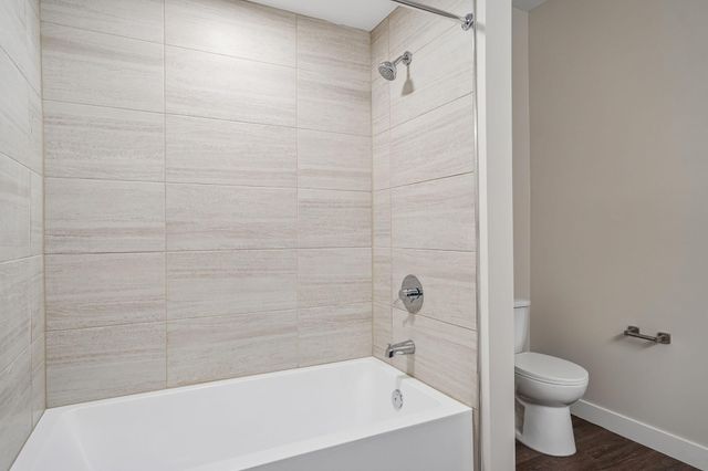 2645 Burton Road Bld 4, 1-1, Ann Arbor, MI 48104