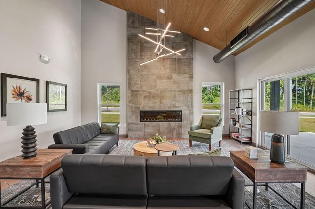 2645 Burton Road Bld 4, 1-1, Ann Arbor, MI 48104