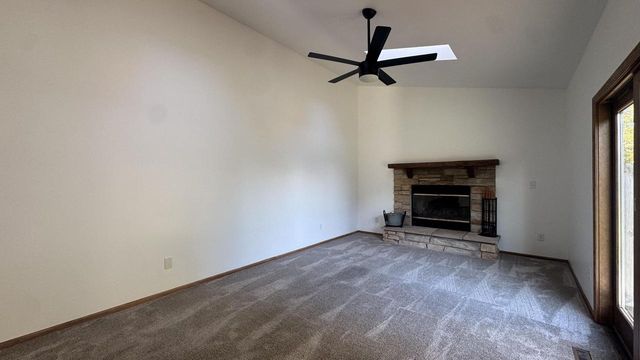 N93W27616 Quail Hollow COURT, Hartland, WI 53029