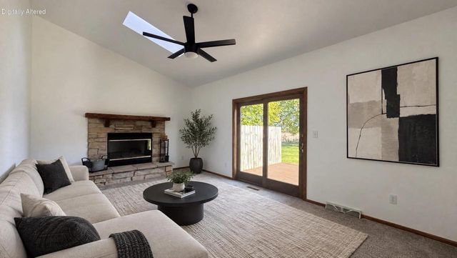 N93W27616 Quail Hollow COURT, Hartland, WI 53029