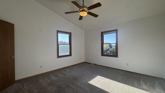 N93W27616 Quail Hollow COURT, Hartland, WI 53029