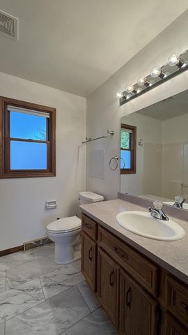 N93W27616 Quail Hollow COURT, Hartland, WI 53029