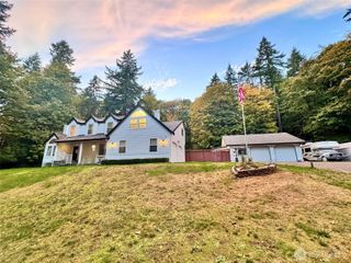 14444 Crescent Valley Road SE, Olalla, WA 98359