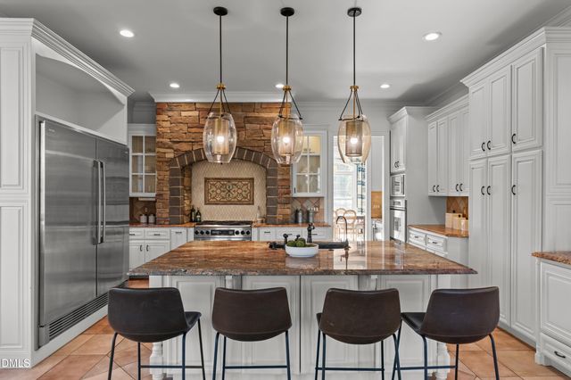 1524 Eglantyne Court, Raleigh, NC 27613