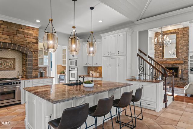 1524 Eglantyne Court, Raleigh, NC 27613