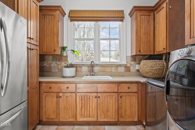 1524 Eglantyne Court, Raleigh, NC 27613