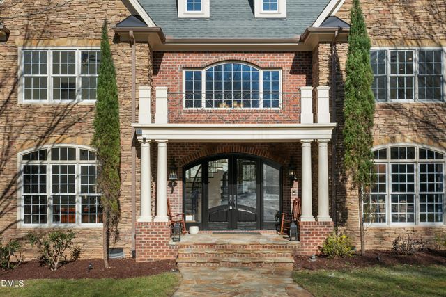 1524 Eglantyne Court, Raleigh, NC 27613