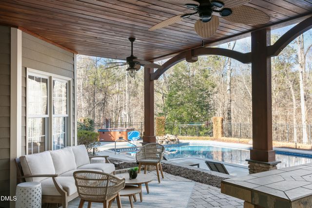 1524 Eglantyne Court, Raleigh, NC 27613