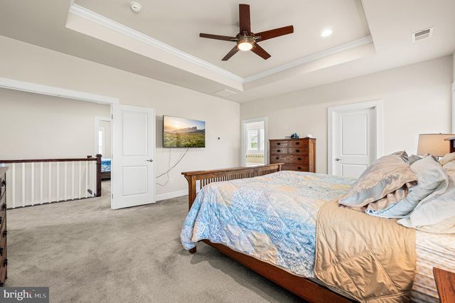 1048 PRESERVE LN, West Chester, PA 19382