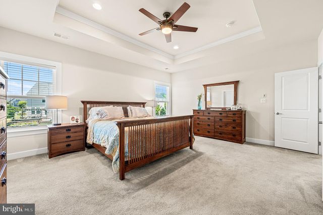 1048 PRESERVE LN, West Chester, PA 19382