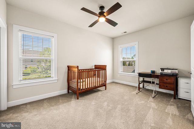 1048 PRESERVE LN, West Chester, PA 19382