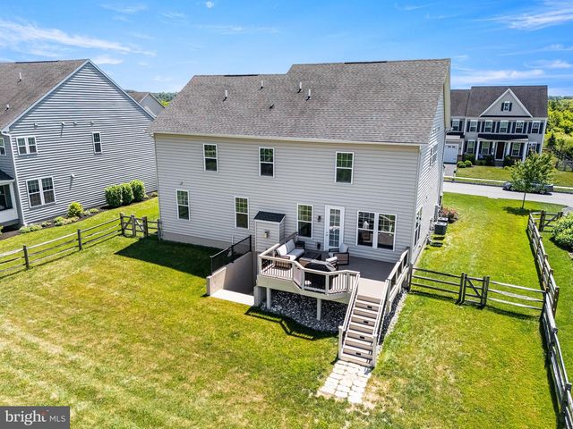 1048 PRESERVE LN, West Chester, PA 19382