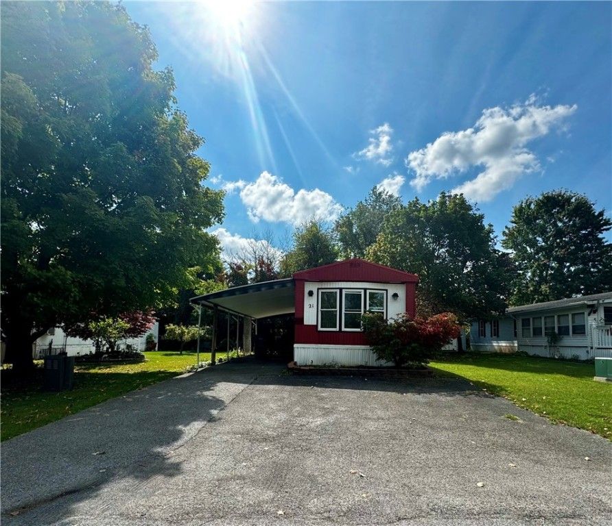 21 briarwood, Batavia-town, NY 14020