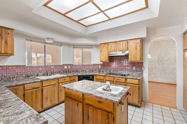 14802 N 47th Street, Phoenix, AZ 85032