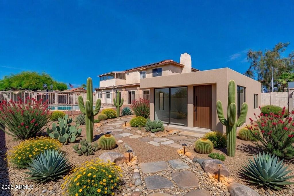 Image 41 of property listing at 14802 N 47th Street, Phoenix, AZ 85032