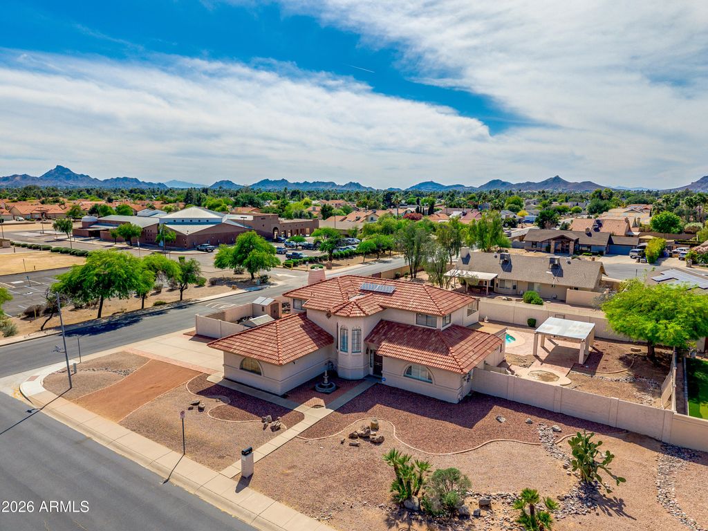 Image 47 of property listing at 14802 N 47th Street, Phoenix, AZ 85032