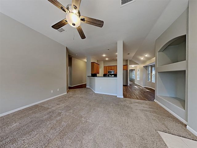 85 Summer Lark Place, Spring, TX 77382