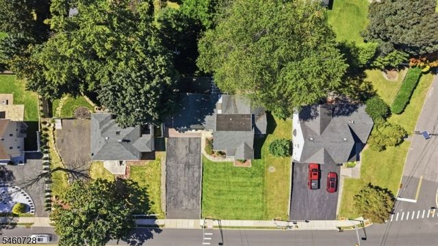 1569 Alps Rd, Wayne Twp., NJ 07470