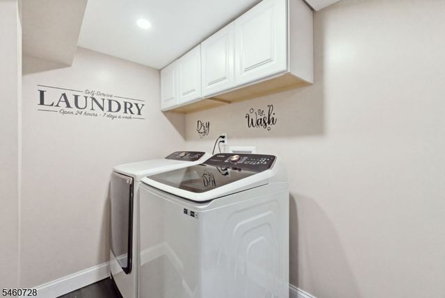 1569 Alps Rd, Wayne Twp., NJ 07470