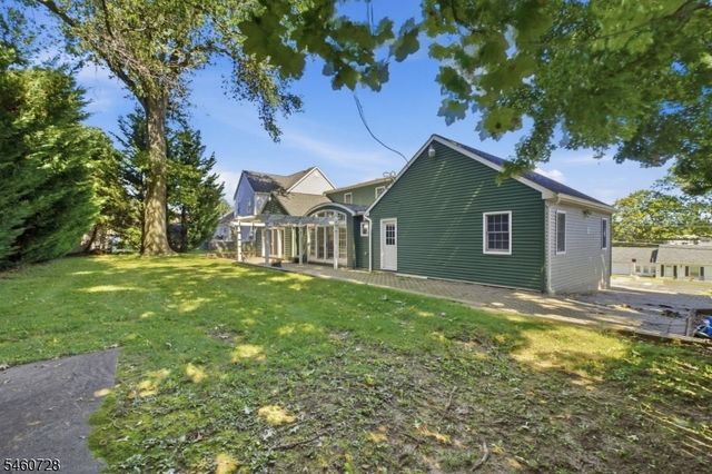 1569 Alps Rd, Wayne Twp., NJ 07470