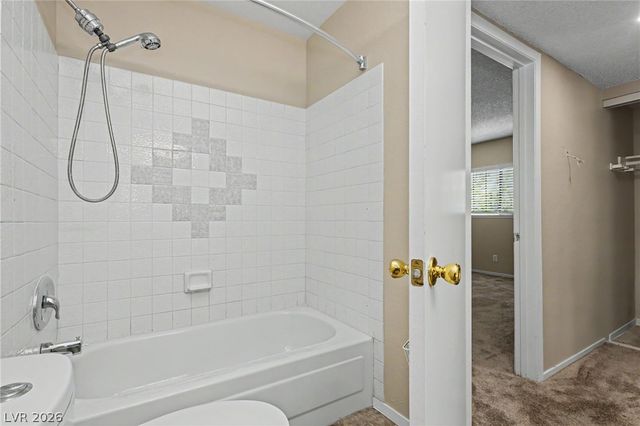 4340 Sanderling Circle 76, Las Vegas, NV 89103