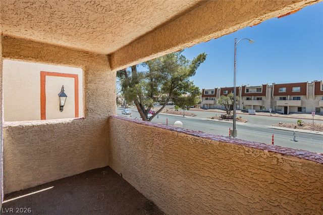 4340 Sanderling Circle 76, Las Vegas, NV 89103
