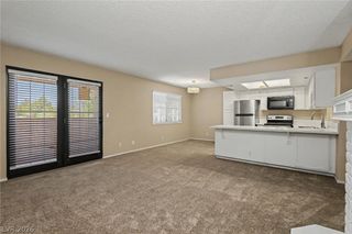 4340 Sanderling Circle 76, Las Vegas, NV 89103