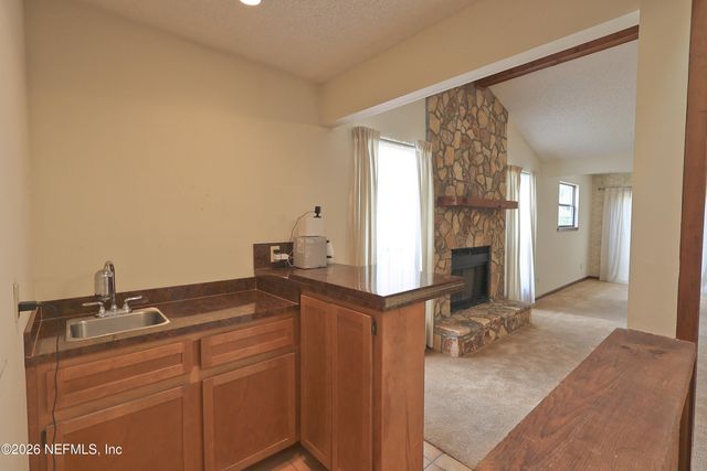 553 THOMAS STONE Court, Orange Park, FL 32073