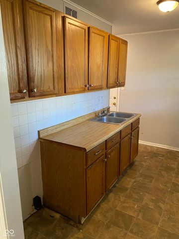 5778 E 30th Street, Indianapolis, IN 46218