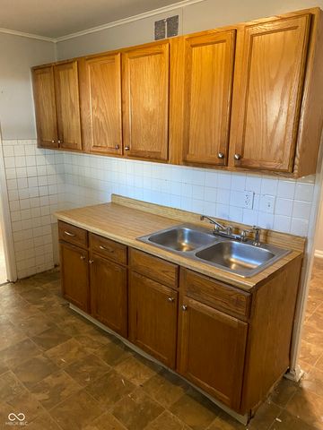 5778 E 30th Street, Indianapolis, IN 46218