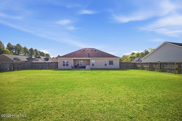 500 Shad Boat Court, Jacksonville, NC 28546