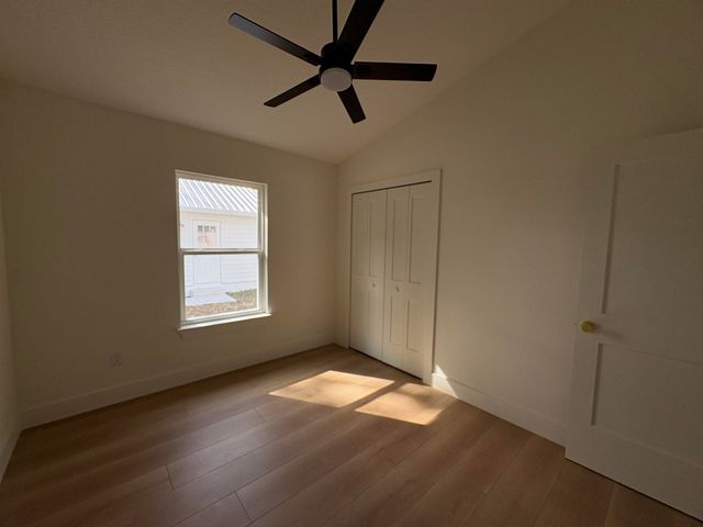 2861 N Seventh St, St Augustine, FL 32084