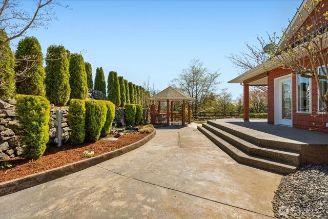 12221 237th Avenue E, Buckley, WA 98321