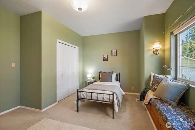 12221 237th Avenue E, Buckley, WA 98321