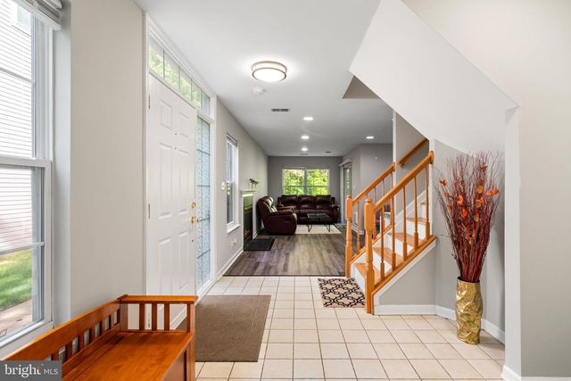 21654 FRAME SQ, Broadlands, VA 20148