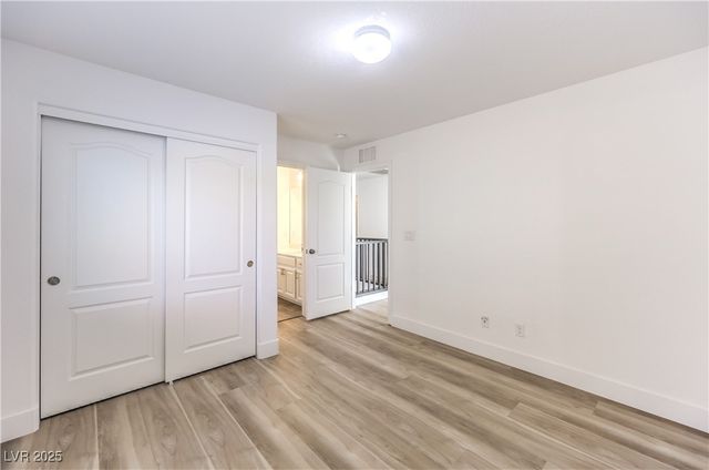 10641 Jamestown Square Avenue, Las Vegas, NV 89166