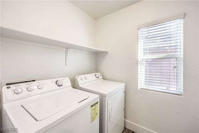 10641 Jamestown Square Avenue, Las Vegas, NV 89166