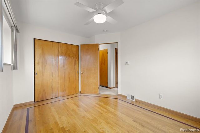 7828 Kolb Avenue, Allen Park, MI 48101