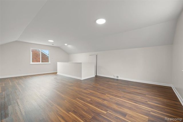 7828 Kolb Avenue, Allen Park, MI 48101